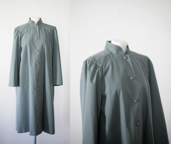70s vintage light grey trench raincoat swing by prvtcollection