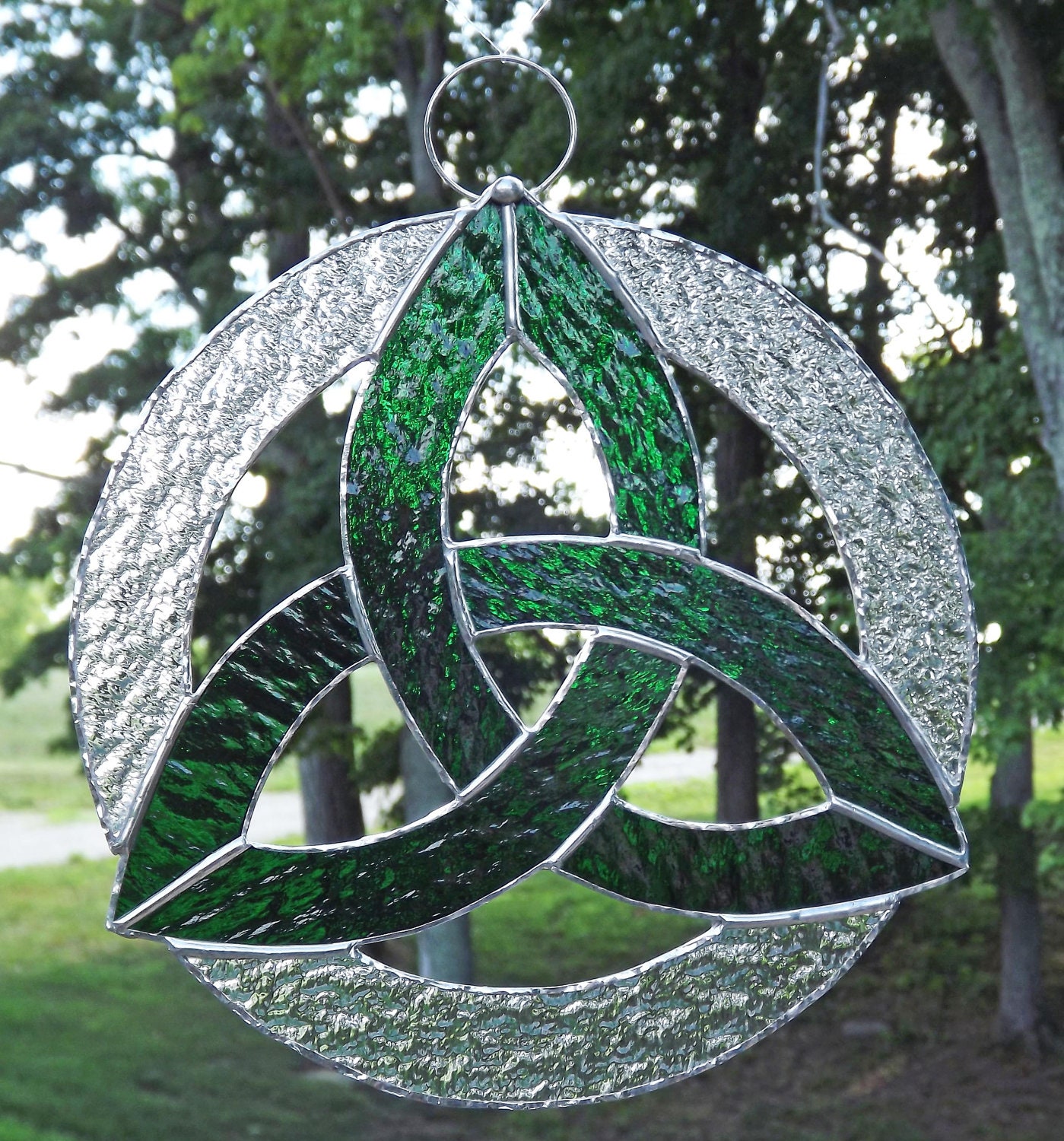 Irish Celtic Knot Trefoil Stained Glass Suncatacher Kelly