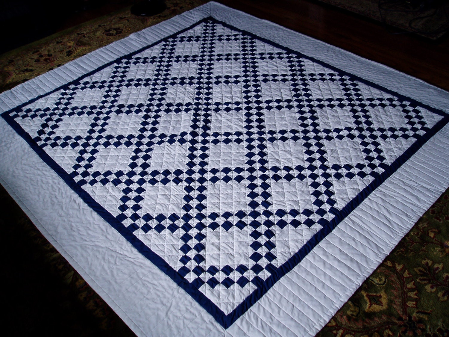 navy-blue-white-quilt-home-made-quilt-handmade-by-randisquilts