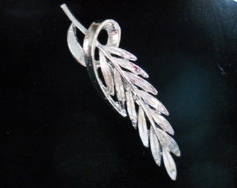 Silver Leaf Brooch - Vintage, Collectible