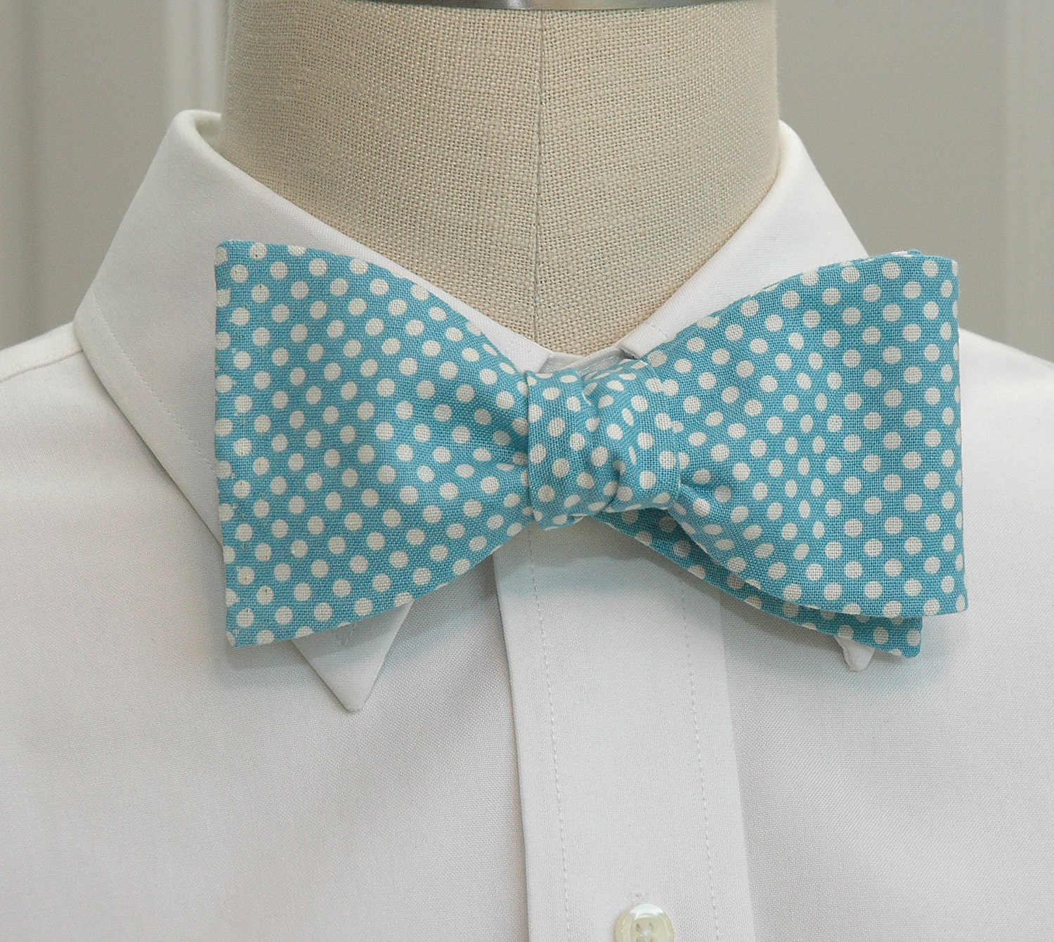 Men's Bow Tie blue and white polka dots groom bow tie