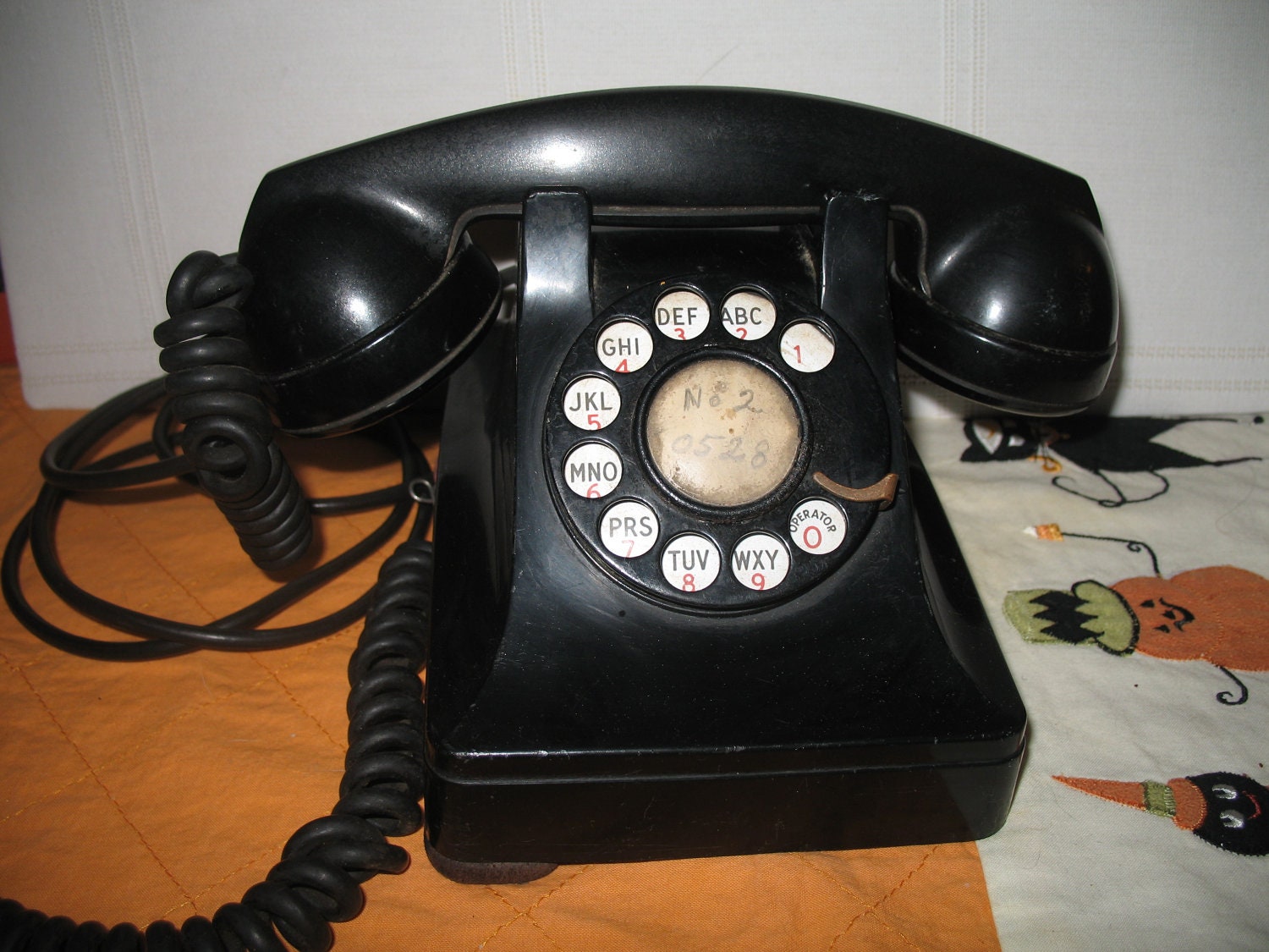 1940s Telephone-Western Electric Model 302