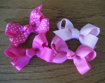 6 Boutique Baby Hair Bows on Alligator Clips Pick your favorite colors! Made with 5/8" ribbon