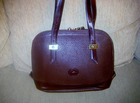 discontinued dooney and bourke bags