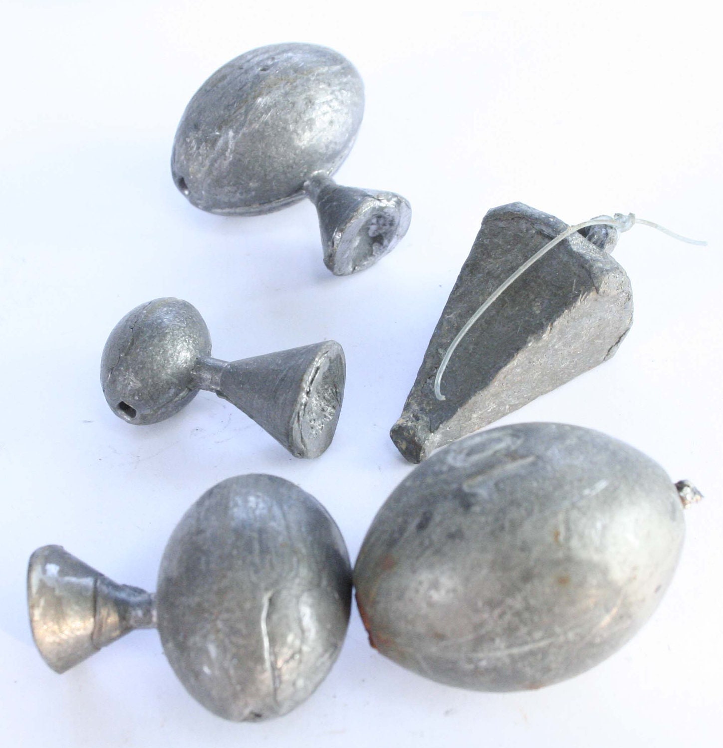5 Vintage Lead Plumb Bobs and WeightsSuper cool by scrapyardgirl