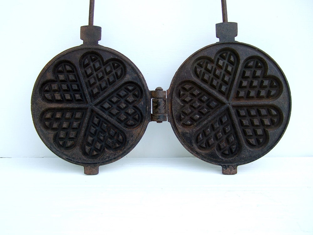 Waffle Iron Heart shaped Vintage French Cast iron