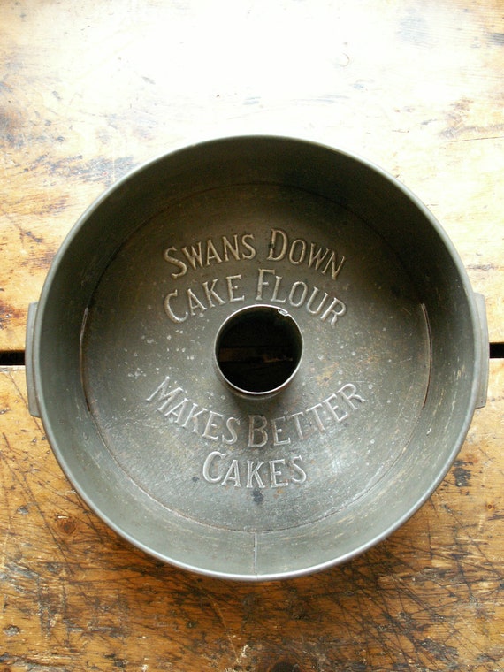 Vintage Swans Down Cake Flour Angel Food Baking Pan with