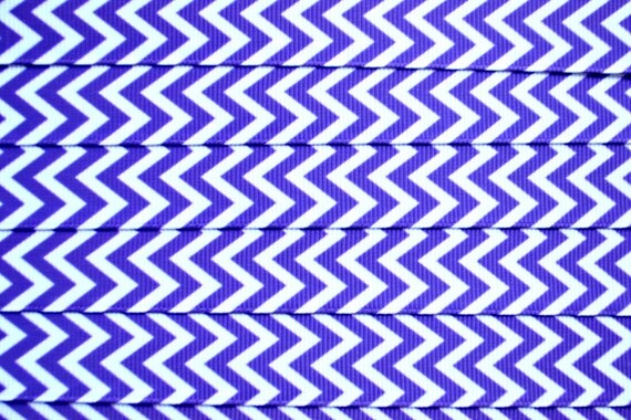 Purple and white chevron striped 7/8" grosgrain ribbon- wedding Il_570xn