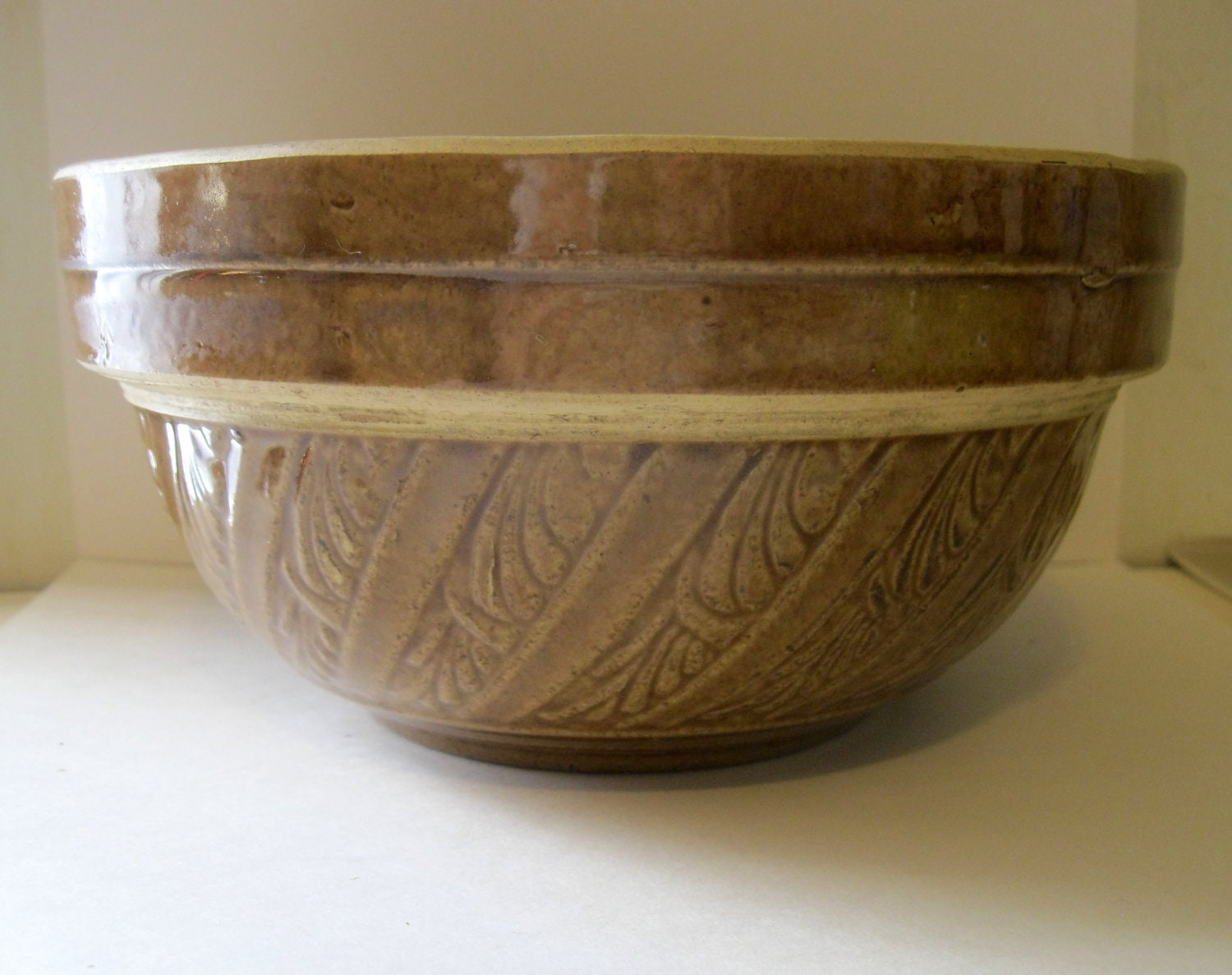 Vintage USA Pottery Mixing Bowl Great Design