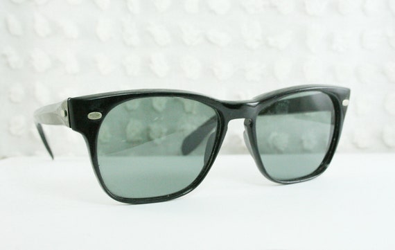 Vintage 60s Sunglasses 1960's Mens Sunglass Black by DIAeyewear