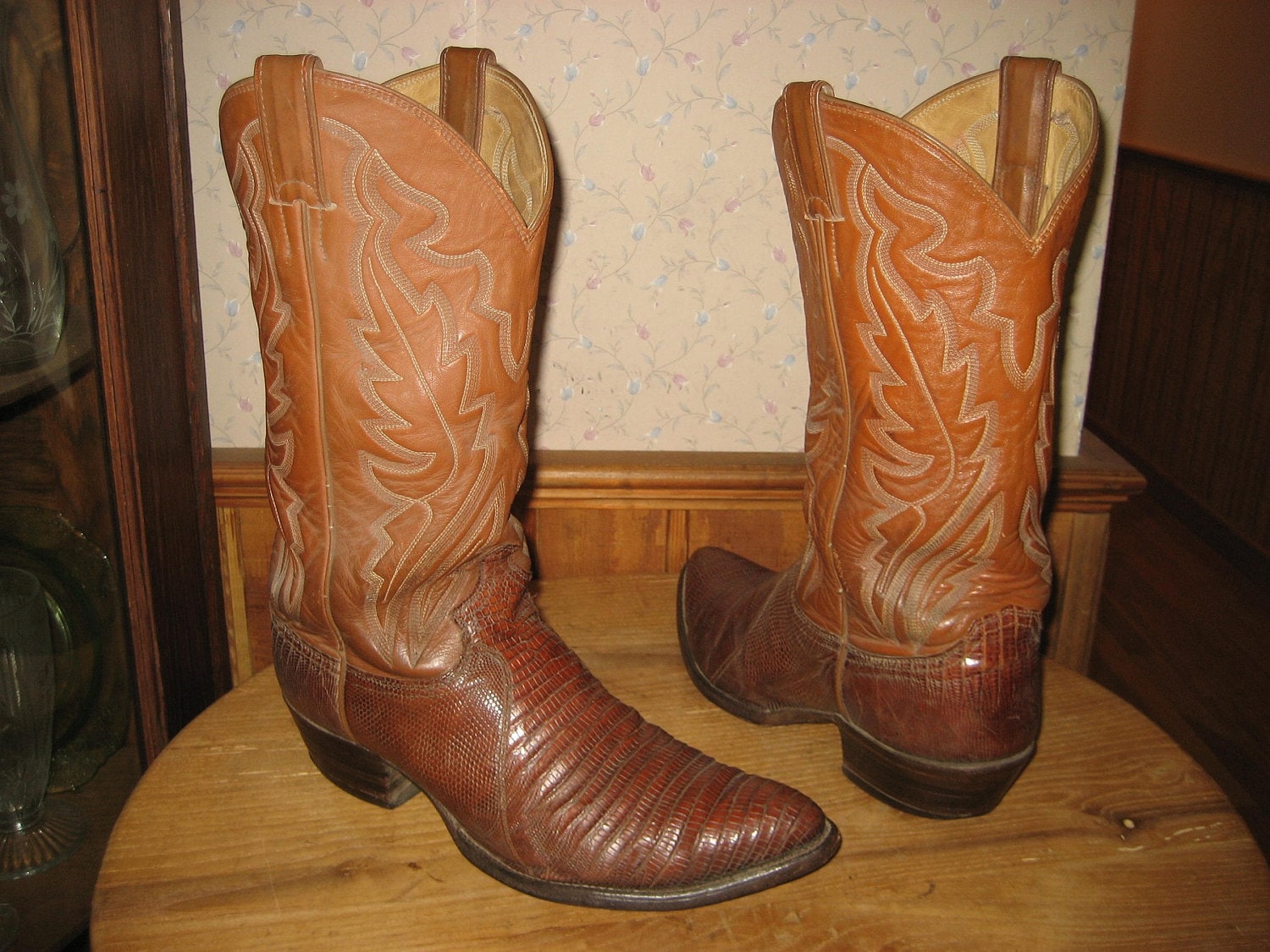 Justin Lizard & Leather Cowboy Boots Made In USA