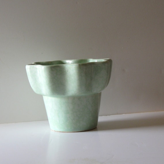 Vintage Imperial pottery planter or vase spring green mottled