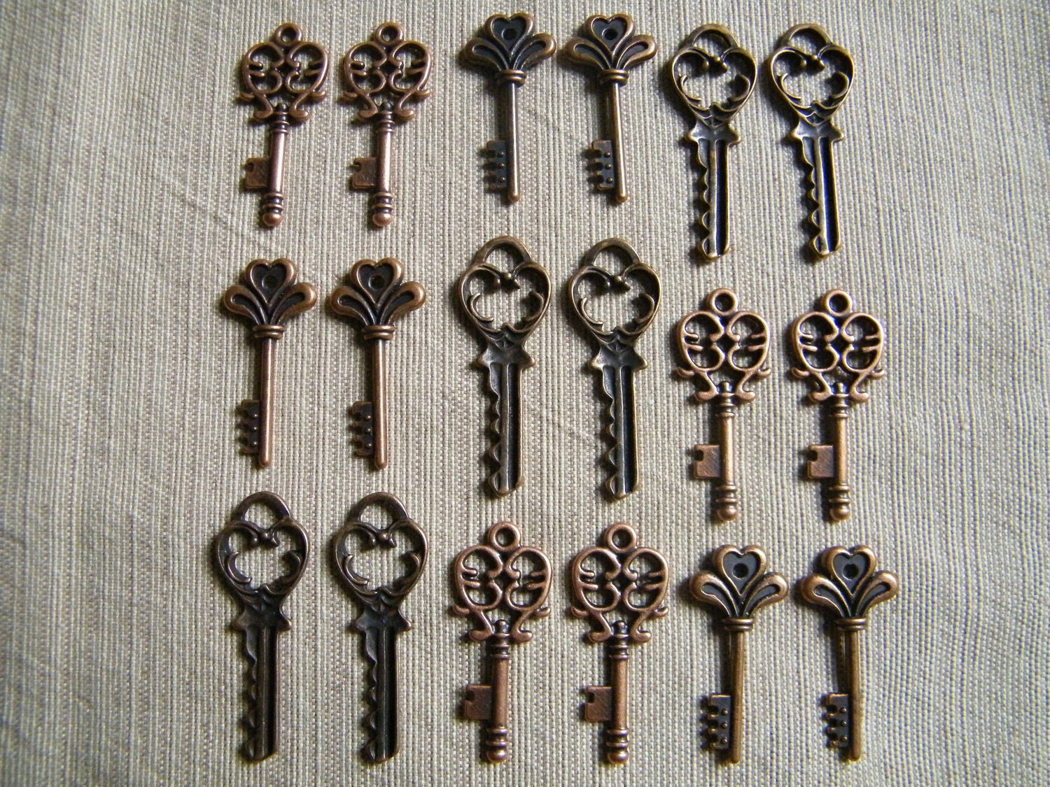 The Lost Keys Skeleton Keys 18 x Antique Copper Bulk