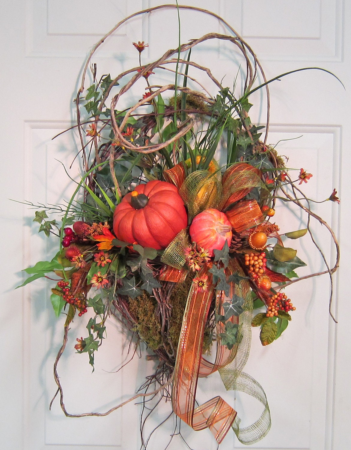 Fall Door Basket Will be Beautiful on Your Door With a