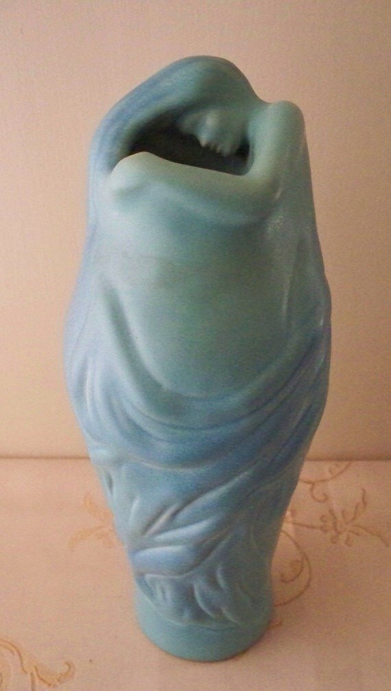 44413 >> Van Briggle Pottery Lorelei Vase Ming Blue Art Pottery Vase 44413 >> Van Briggle Pottery Lorelei Vase Ming Blue Art Pottery Vase