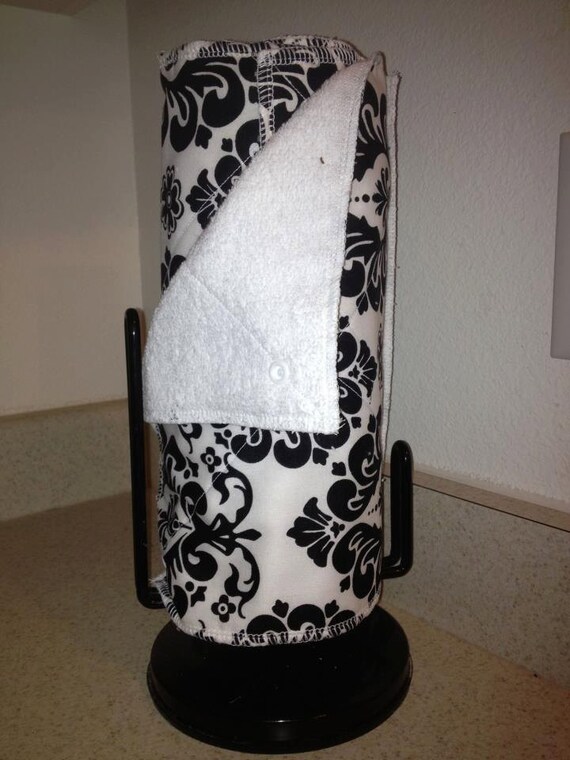 Items similar to 9 Unpaper Towels Kitchen Black and White Damask on Etsy
