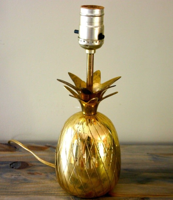 Vintage Brass Pineapple Table Lamp