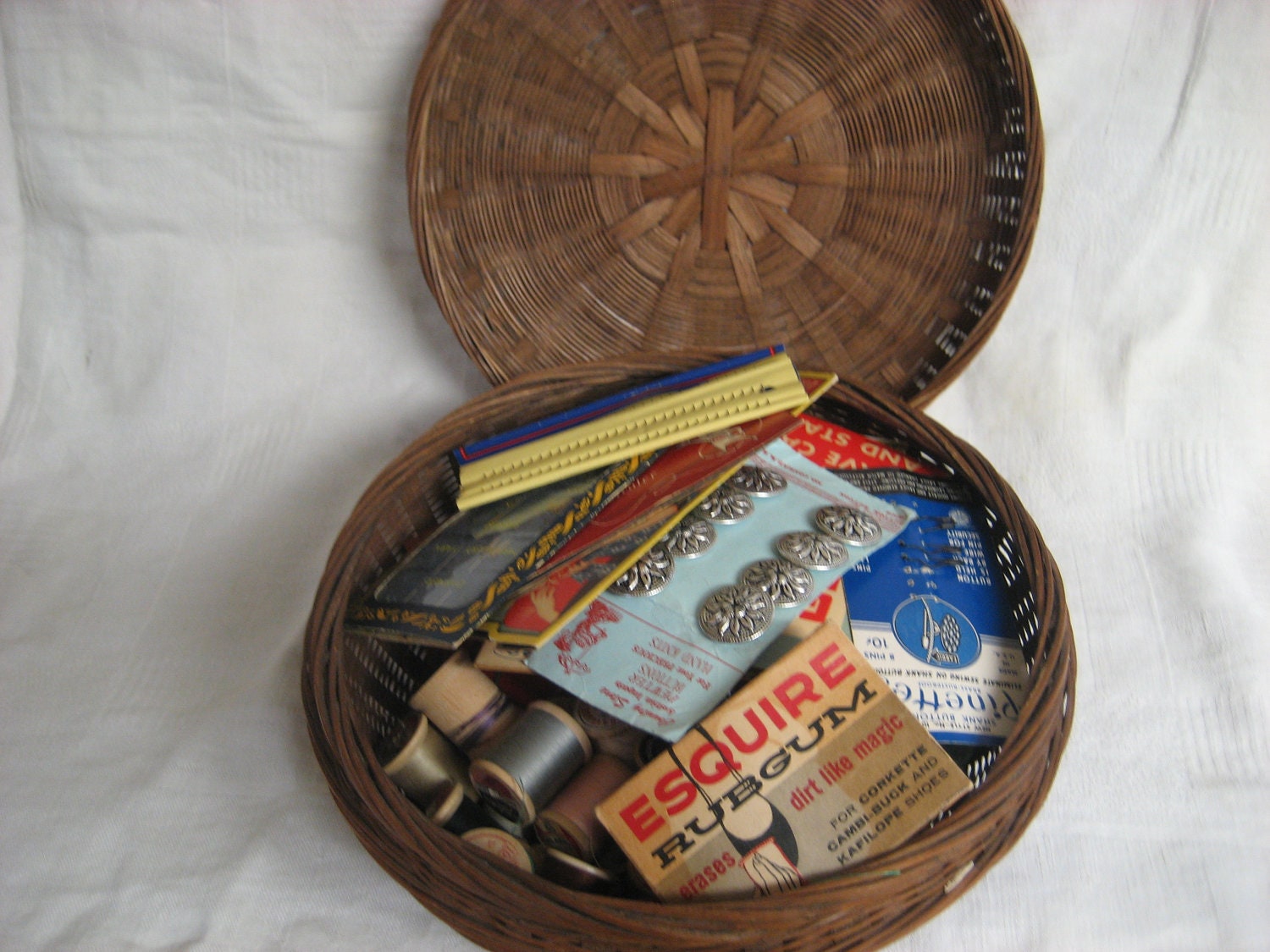 Vintage Wicker Sewing Basket with Lid and Contents Needlebooks