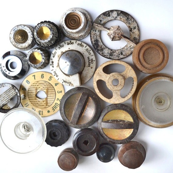 20 vintage knobs and dials radio tv stove offered by