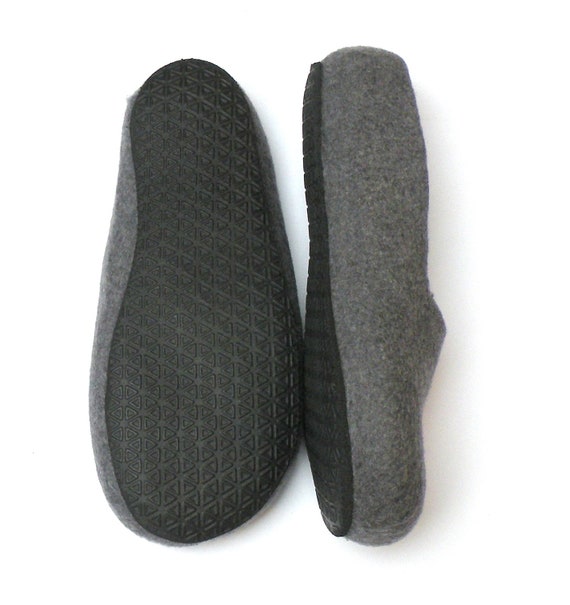 Felted wool slippers for women handmade wool clogs grey