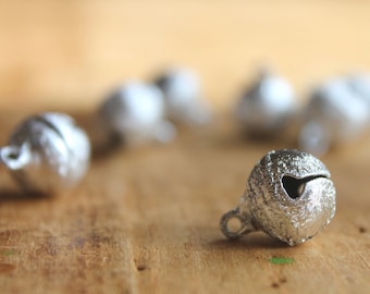 Quebec City Silver Stardust 12mm Christmas Jingle Bells (10) - Make Merry