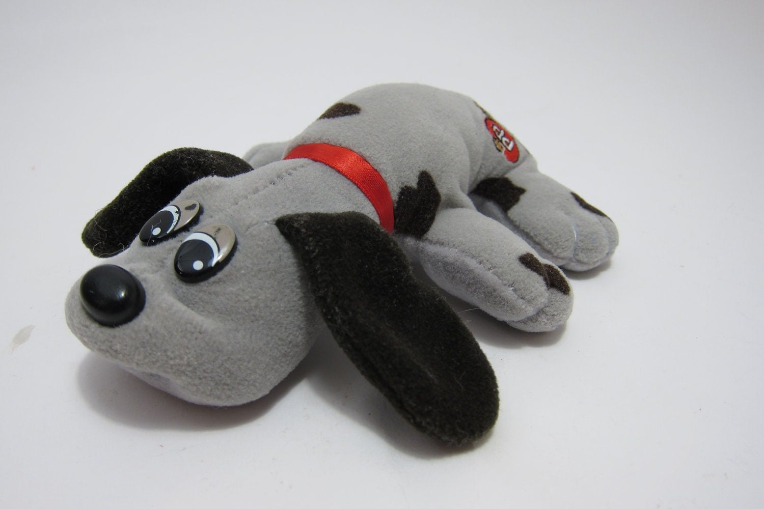 Vintage Mini Pound Puppies 80's Grey Gray with Black Spots