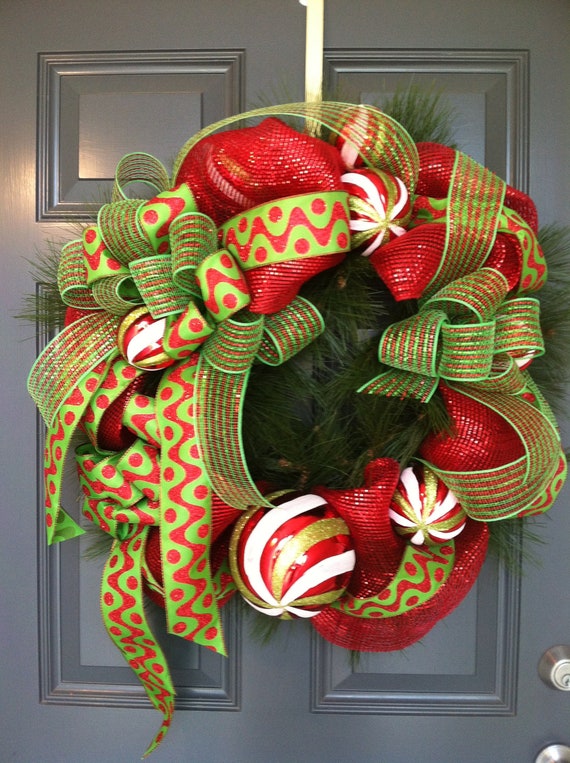 Items similar to Christmas wreath on Etsy