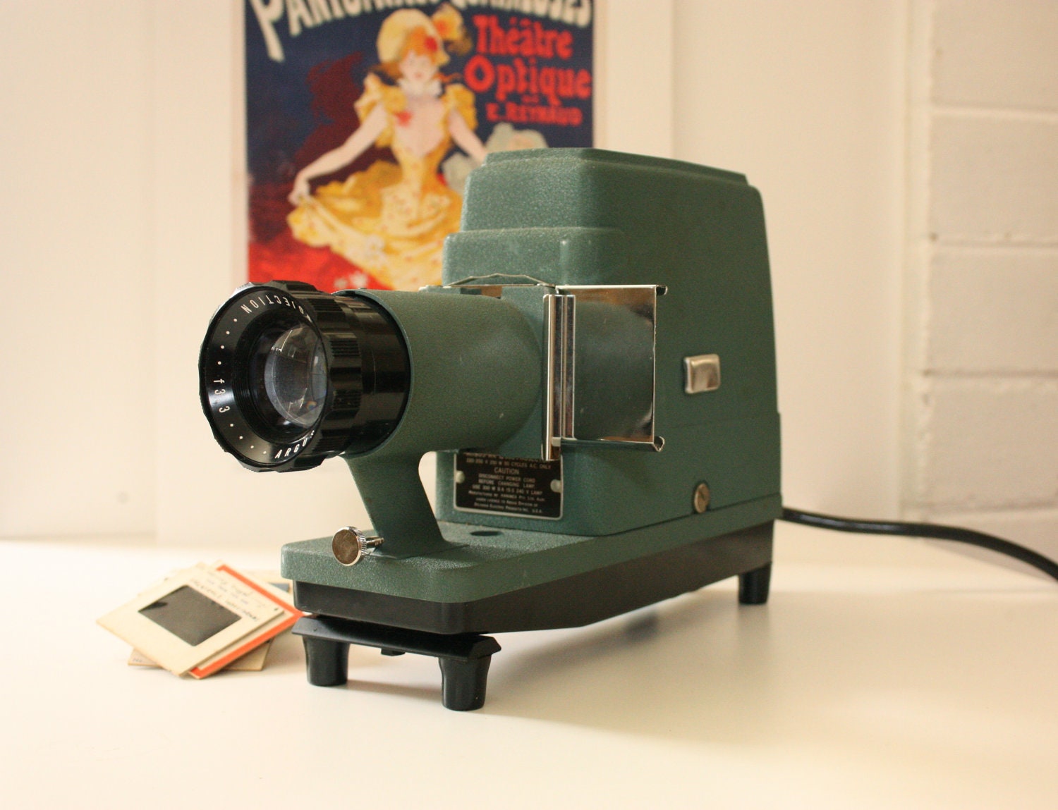Vintage Slide projector Hanimex Argus 300E Blower Cooled