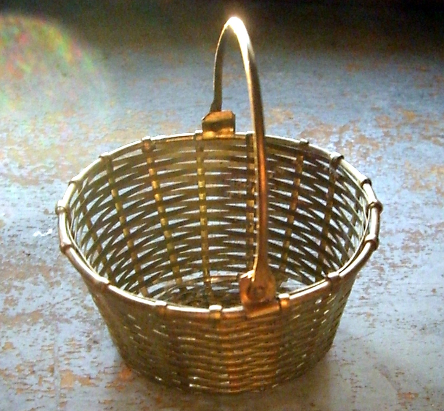 Vintage Basket Brass Weaved Round Handle Small Brass
