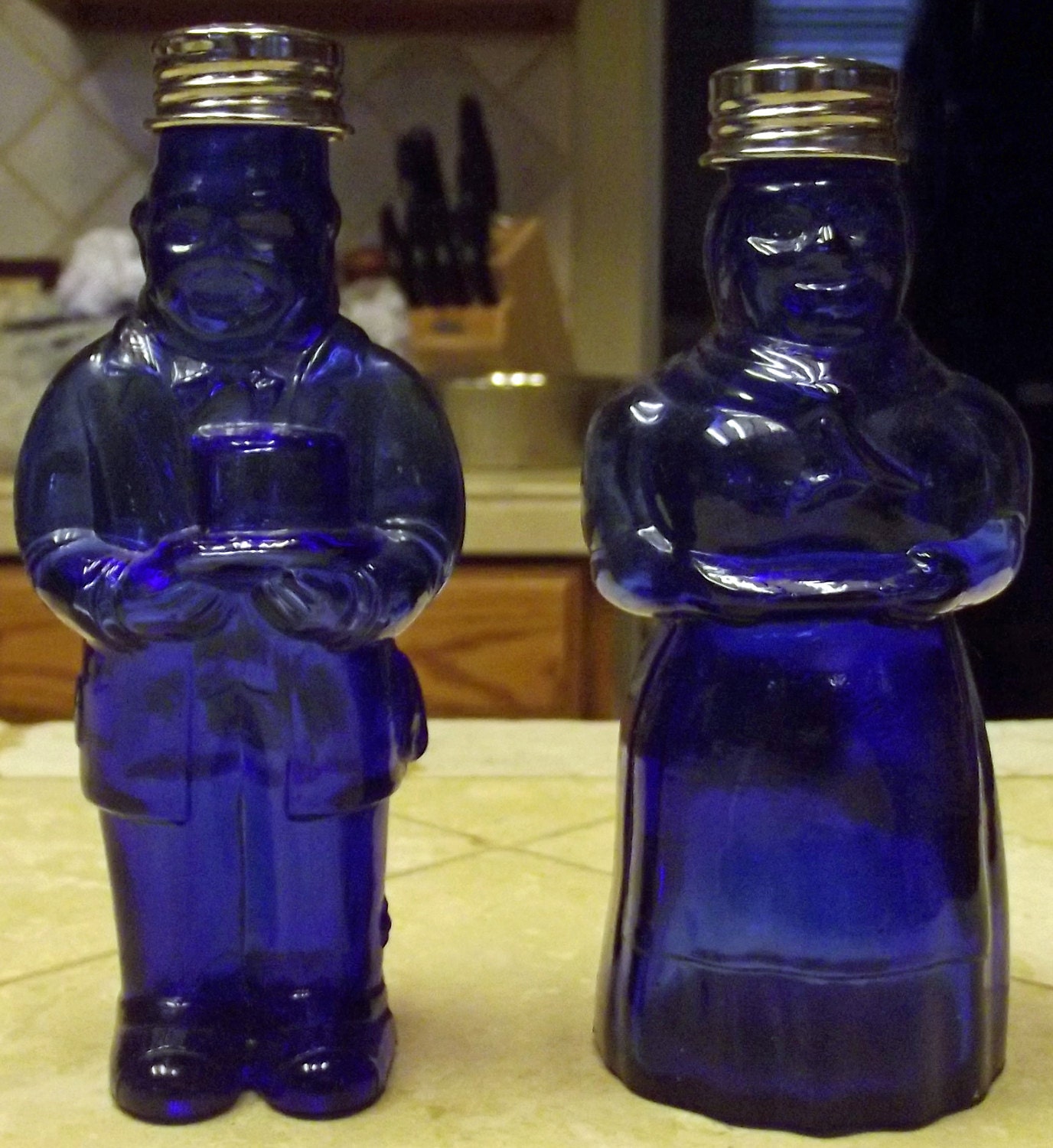 Vintage Cobalt Blue Aunt Jemima Salt and Pepper Shaker Set