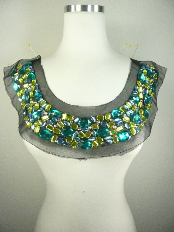 round neck collar Jeweled applique made with colorful acrylic