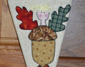 Acorn Cone - Brown