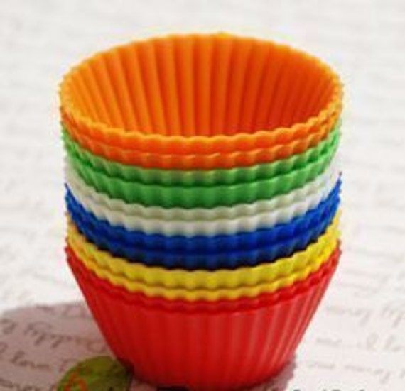 12pcs silicone cake tins by on Etsy