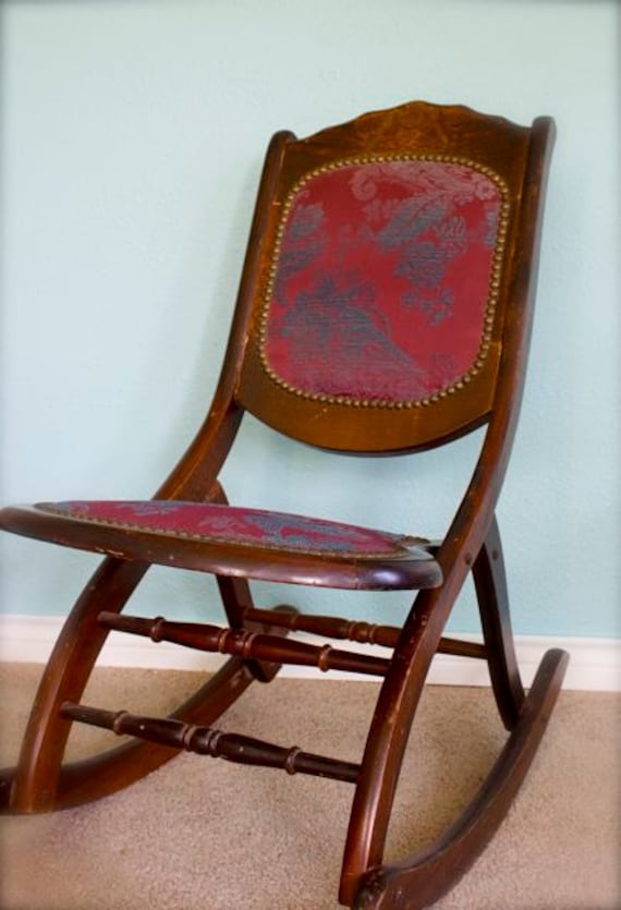 Antique Folding Rocking Chair/Sewing Chair