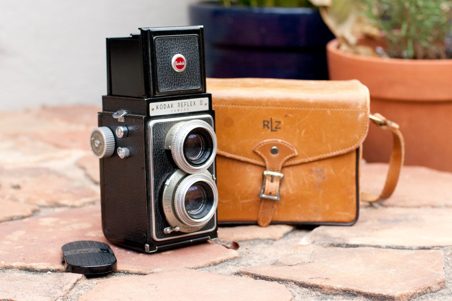 Kodak Reflex II Medium Format Vintage Camera with Leather Case