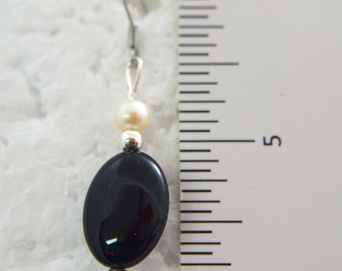 Pearls & Agate Earrings E119