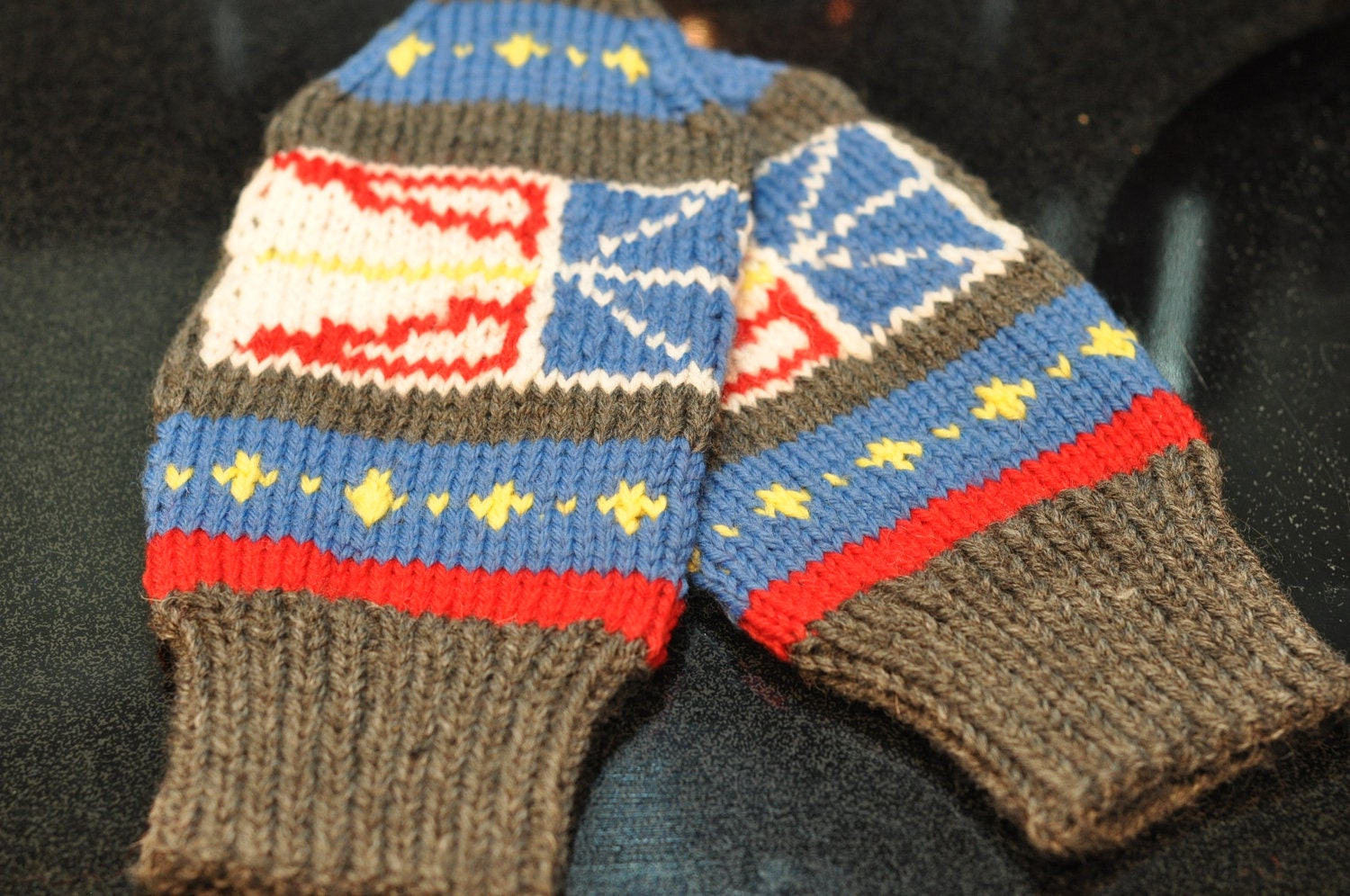 Hand Knit Newfoundland Mittens