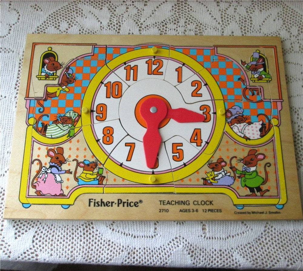 Fisher Price Teaching Clock Wooden Puzzle Pick Up and Peek