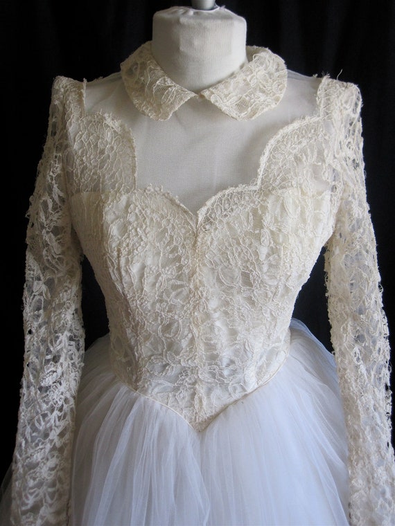 Vintage1950's Mad Men New Look Illusion Scalloped Lace Winter Wedding ...