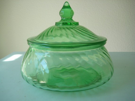 Beautiful Green Depression Vaseline Glows Glass Candy Dish