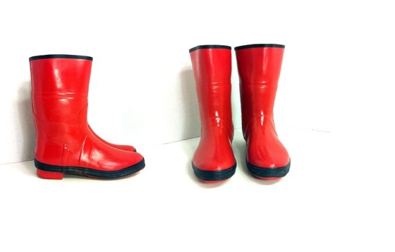 red rain boots wide calf