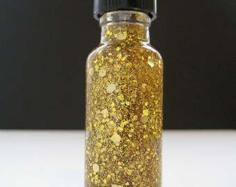 Coronation - Gold Glitter Nail Polish