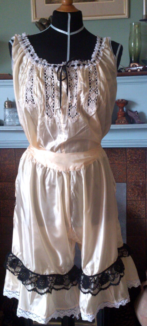 Victorian ladies underwear by TroubleAndStrumpet on Etsy