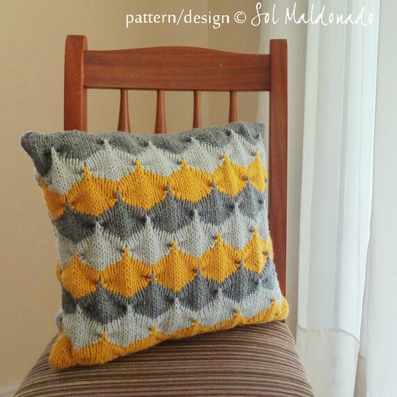 Items similar to Pillow knit pattern Decorative geometric ...