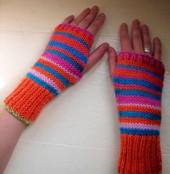 Hand warmers fingerless gloves warm wool soft  by SpinningStreak