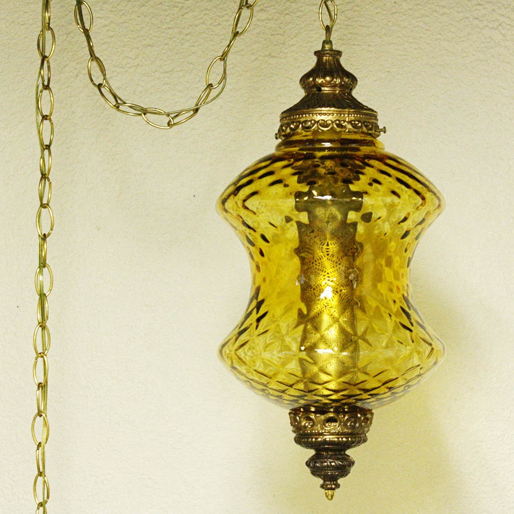 Vintage hanging light hanging lamp swag lamp yellow/gold