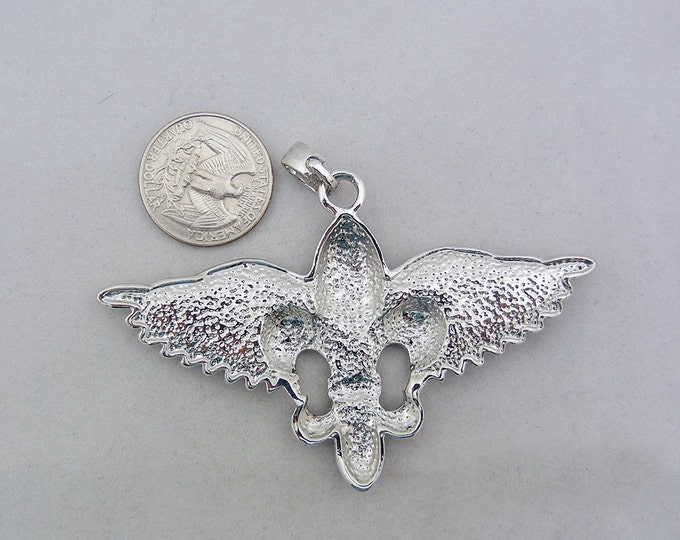 Black Rhinestone Fleur de Lis with Wings Pendant Silver-tone