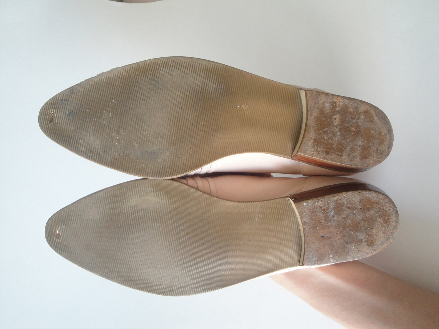 Vintage Gloria Vanderbilt Shoes Pale Pink Leather Flat size 8
