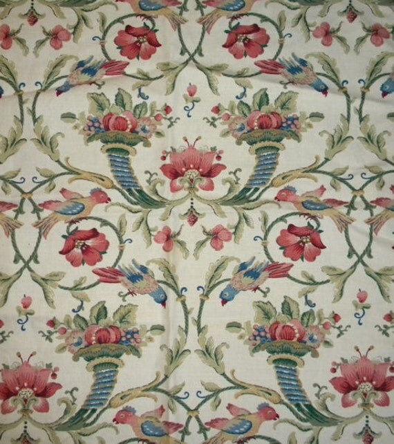 Beautiful Vintage Botanical Linen Fabric Featuring by RuinsCa