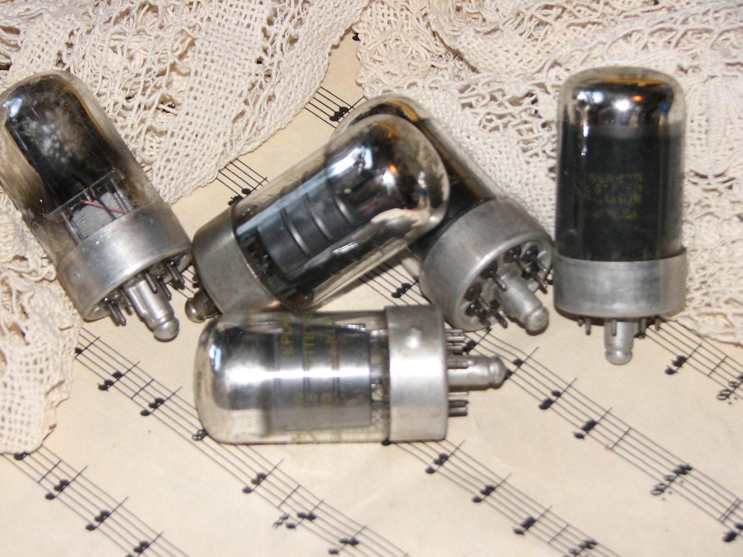5 Medium Vintage Radio Vacuum Tubes Altered Art Mixed